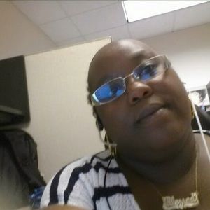 Meet your Posher, Shantele